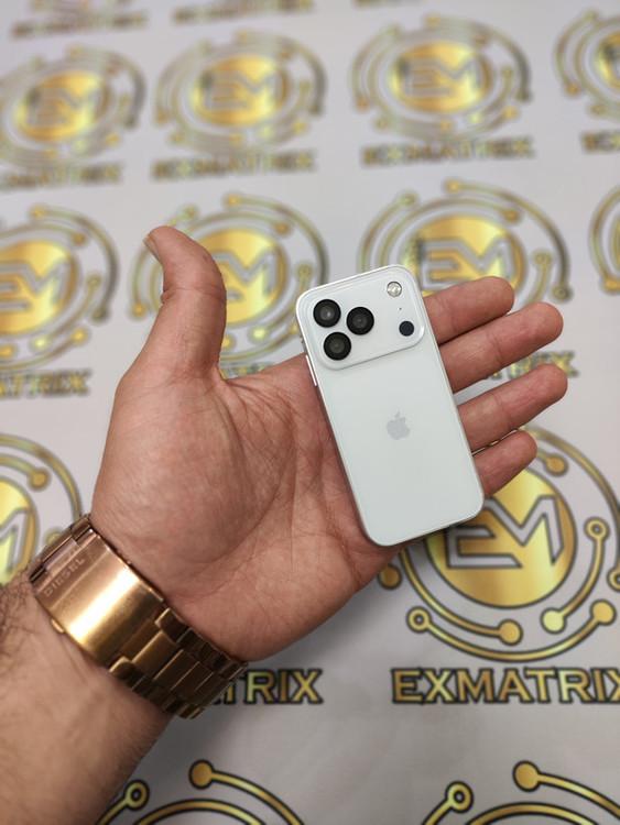 گوشی سویس XS17 pro | حافظه ۳۲ رم ۴ گیگابایت